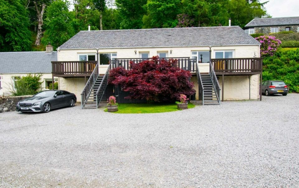 Coachmans East and West